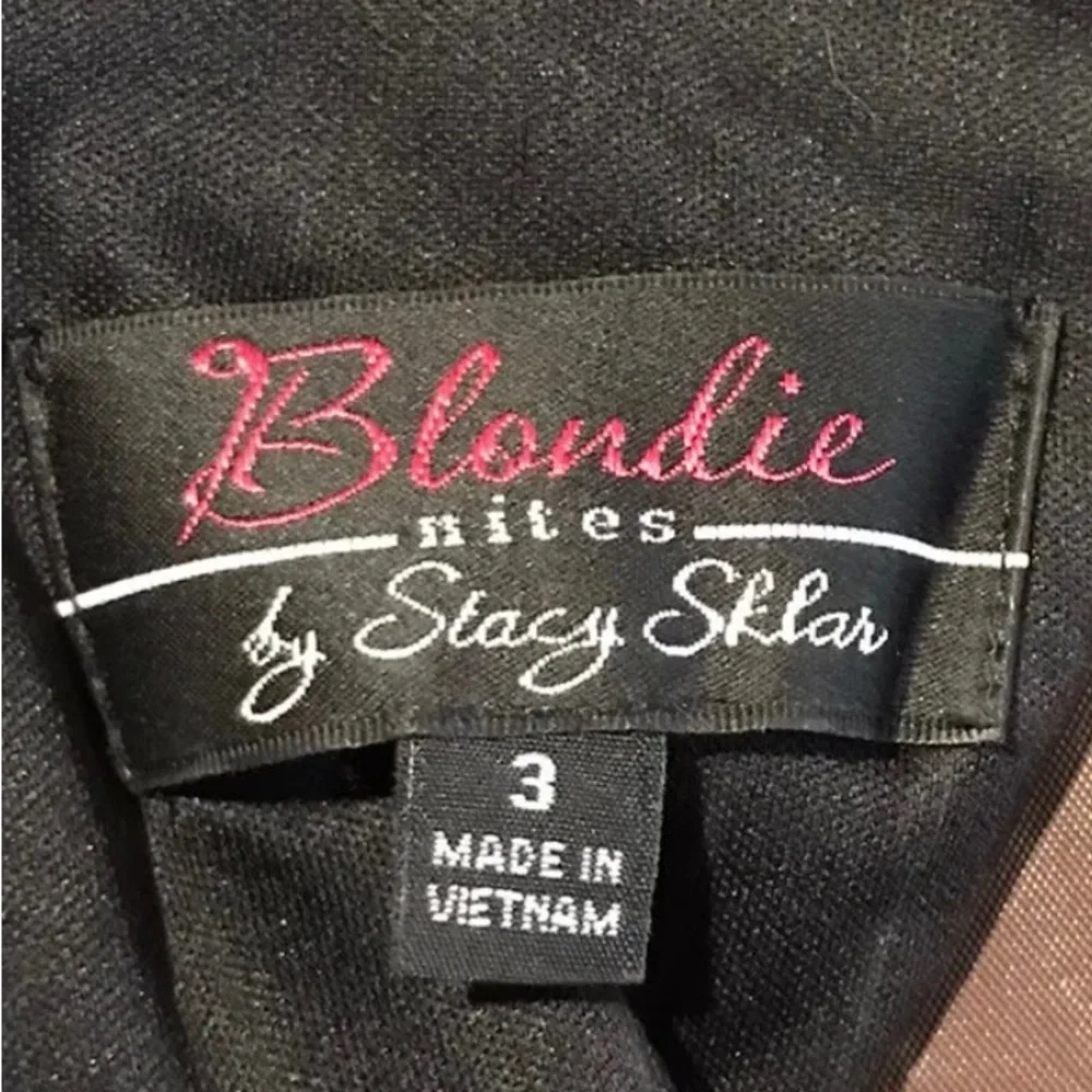 Blondie Nites Formal Dress - Picture 5 of 8